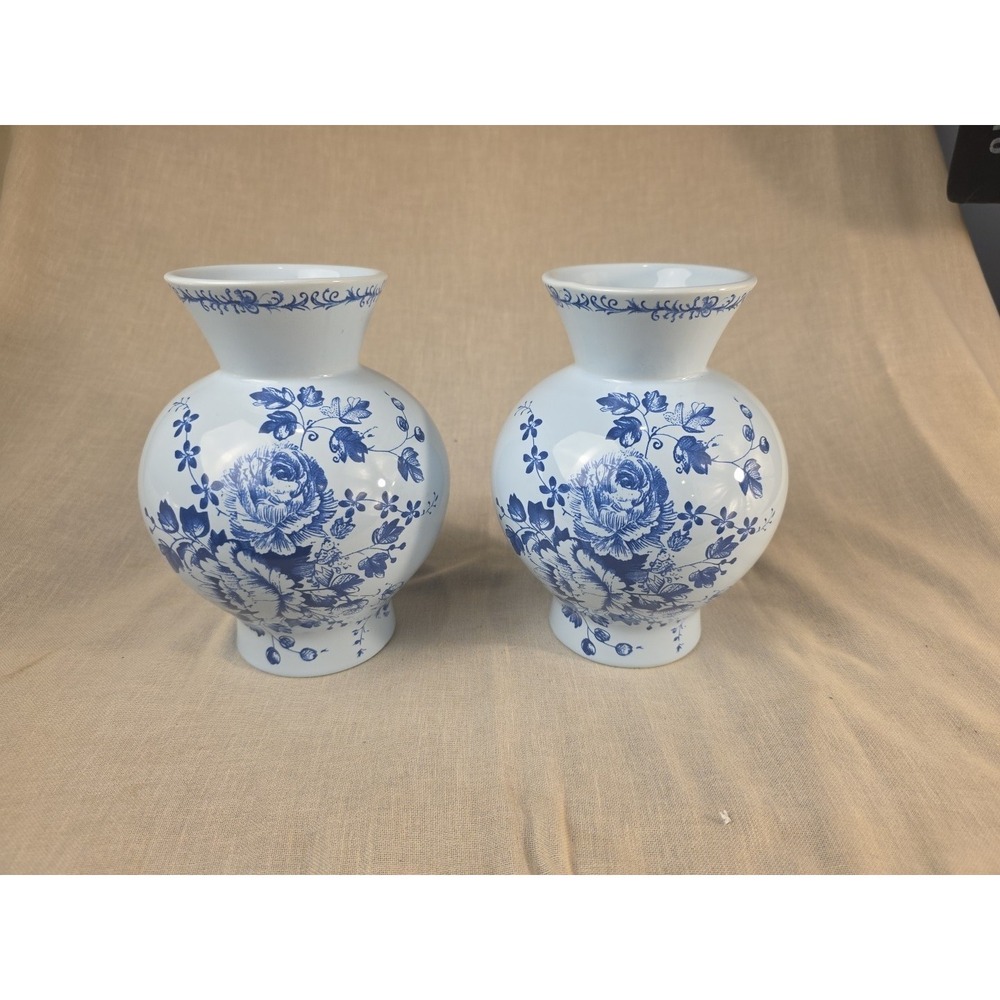Anthropologie White Blue Floral Ceramic Vases Set of 2 Chinoiserie Style Decor